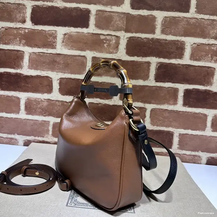 Fashionrepsfam ru 2306YA0074 Gucci Bag 0822